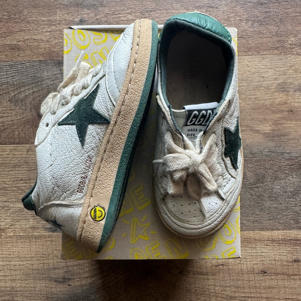 Golden Goose Kids' Cream and Green Star Sneakers